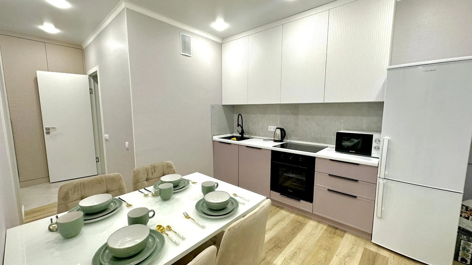 Luxury Pokolenie Apartments В Центре Столицы Nur-Sultan